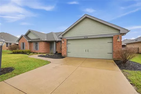 Exterior - 6536 Bellow Ct, Waynesville, OH 45068 photo 3 of 9