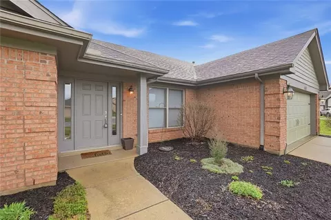 Exterior - 6536 Bellow Ct, Waynesville, OH 45068 photo 5 of 9