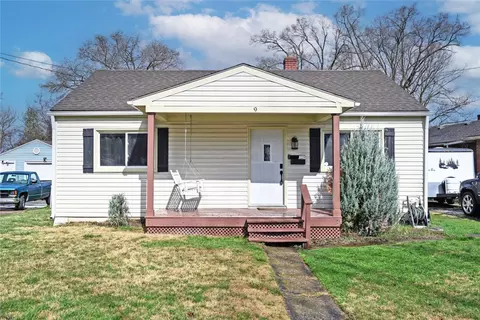 9 W Lowery Ave, Dayton, OH 45449