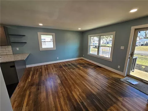 65 S Maple St, Germantown, OH 45327 photo 7
