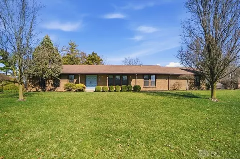 6486 Butterfly Way, West Chester, OH 45069