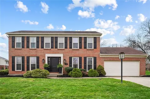 7296 Glenn Moor Dr, West Chester, OH 45069