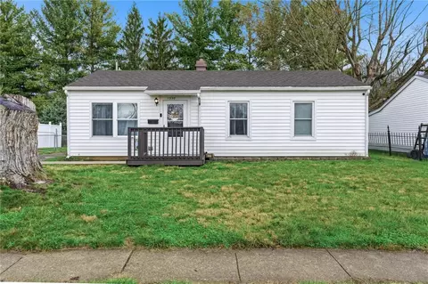 1330 Kylemore Dr, Xenia, OH 45385