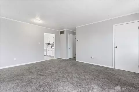 610 Portage Path, Springfield, OH 45506 photo 10