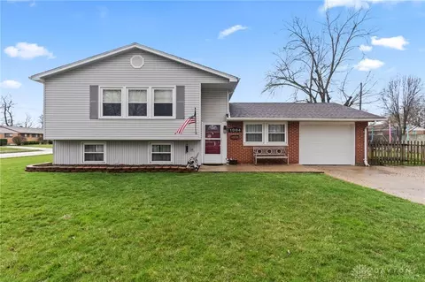 1004 Neri Ave, Vandalia, OH 45377