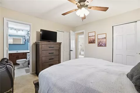 Bedroom - 2826 Shetterly Ln, Centerville, OH 45440 photo 3 of 6