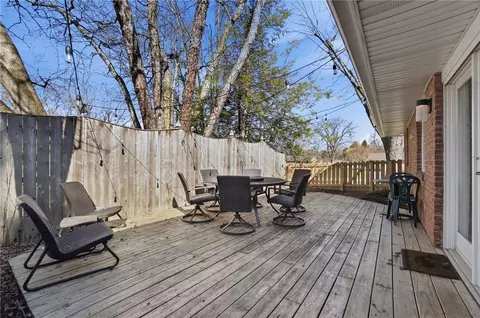 Exterior - 2826 Shetterly Ln, Centerville, OH 45440 photo 5 of 12