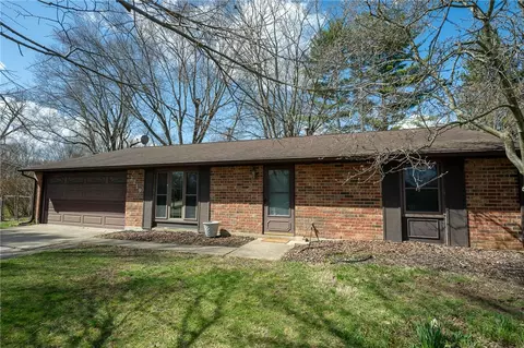 2219 Bradley Ct, Bellbrook, OH 45305