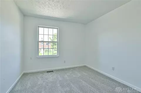 Bedroom - 1536 Old Lane Ave, Kettering, OH 45409 photo 7 of 7