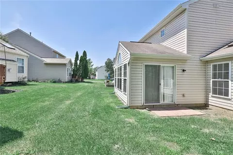 Exterior - 1536 Old Lane Ave, Kettering, OH 45409 photo 4 of 5