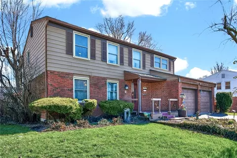 1017 Terracewood Dr, Englewood, OH 45322