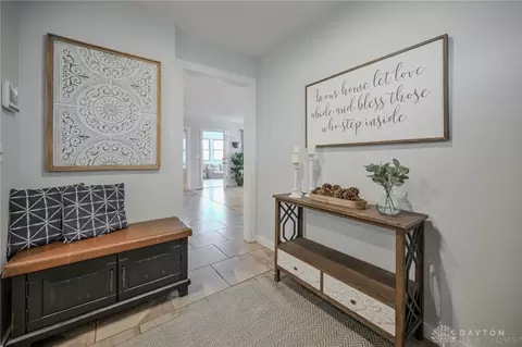 780 W Eva Cir, Springfield, OH 45504 photo 9