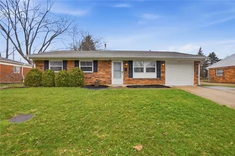 7317 Cosner Dr, Huber Heights, OH 45424