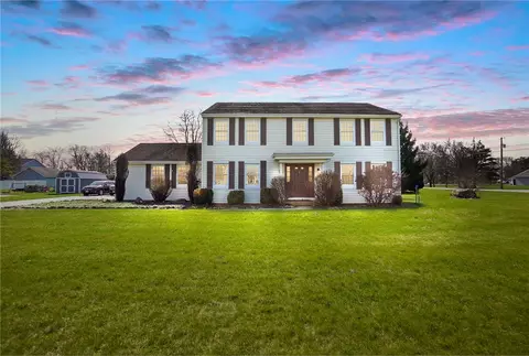 1985 Fox Run, Troy, OH 45373