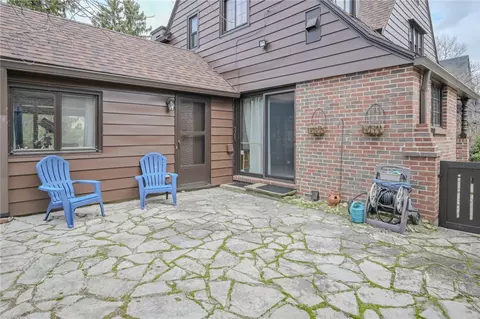 Exterior - 735 Tanglewood Dr, Springfield, OH 45504 photo 18 of 36