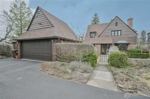 Exterior - 735 Tanglewood Dr, Springfield, OH 45504 photo 11 of 36