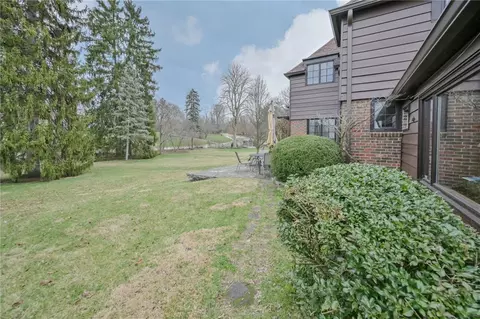 Exterior - 735 Tanglewood Dr, Springfield, OH 45504 photo 16 of 36
