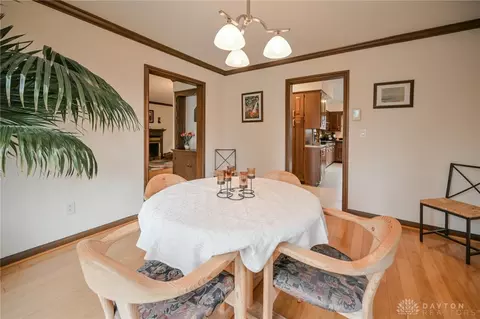 Dining - 735 Tanglewood Dr, Springfield, OH 45504 photo 1 of 2