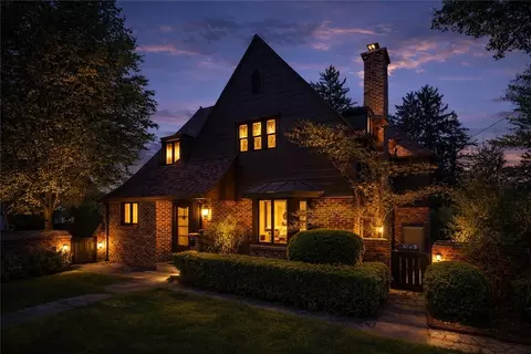 Exterior - 735 Tanglewood Dr, Springfield, OH 45504 photo 3 of 36