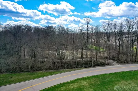 3385 Baronwood Blvd, Dayton, OH 45440