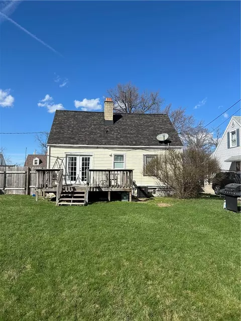 2167 W Bataan Dr, Kettering, OH 45420 photo 2