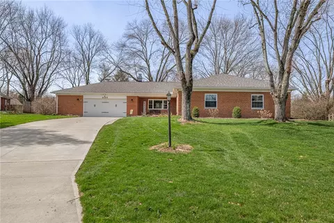 2985 Outlook Ct, Dayton, OH 45434