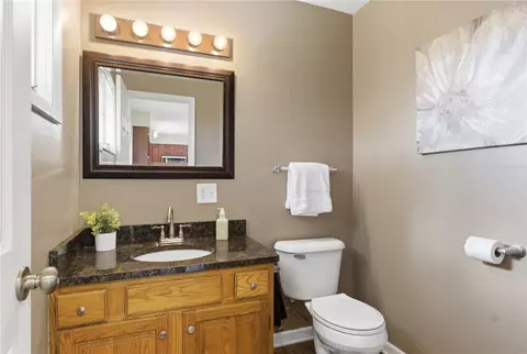 Bath - 1108 Chateau Dr, Kettering, OH 45429 photo 1 of 3