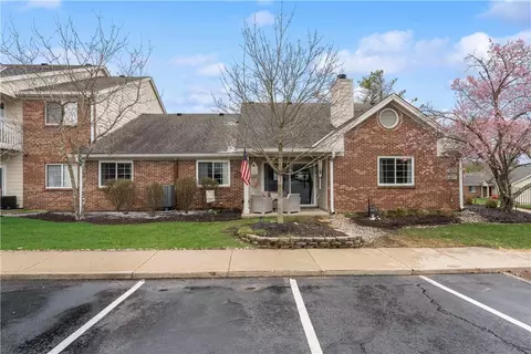 6673 Brigham Sq, Centerville, OH 45459