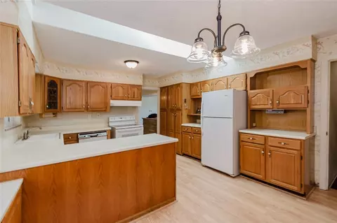 4390 Overland Trl, Kettering, OH 45429 photo 17
