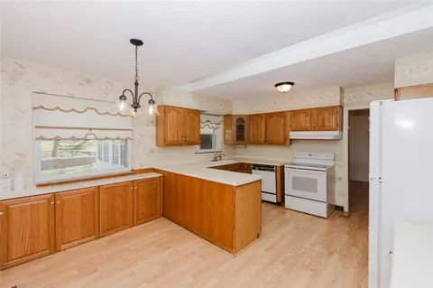 4390 Overland Trl, Kettering, OH 45429 photo 13