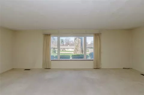 4390 Overland Trl, Kettering, OH 45429 photo 6