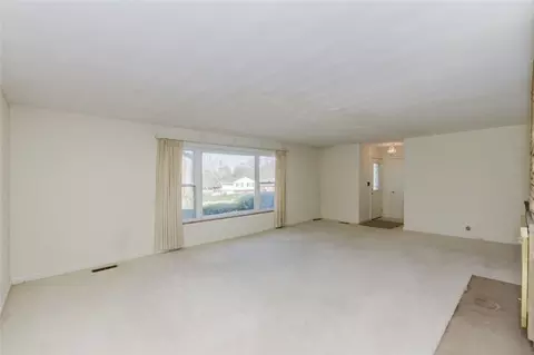 4390 Overland Trl, Kettering, OH 45429 photo 9