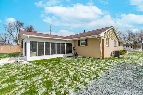 305 S Vandemark Rd, Sidney, OH 45365 photo 8