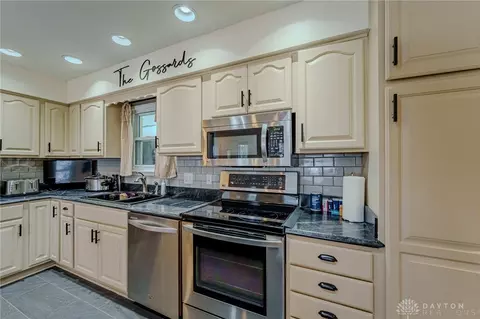 305 S Vandemark Rd, Sidney, OH 45365 photo 18