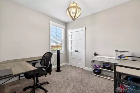 7425 Stoneham Cir, Springboro, OH 45066 photo 19