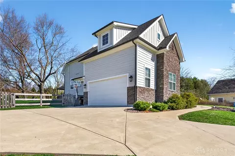 7425 Stoneham Cir, Springboro, OH 45066 photo 31