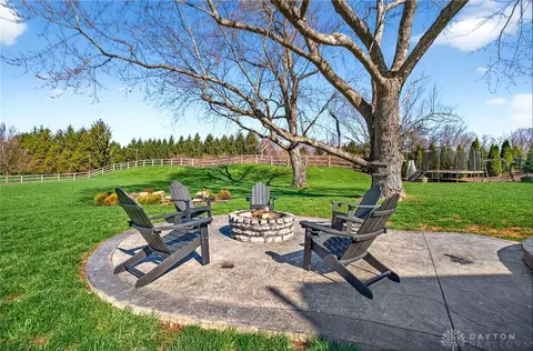 7425 Stoneham Cir, Springboro, OH 45066 photo 36