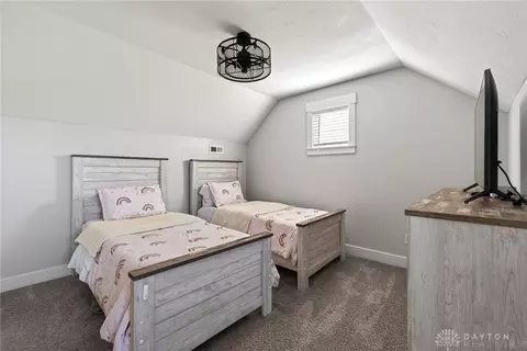 7425 Stoneham Cir, Springboro, OH 45066 photo 28