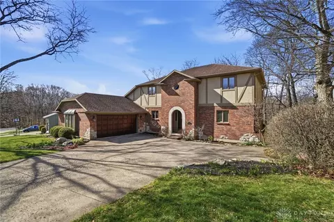 1119 Birchton Pl, Vandalia, OH 45377