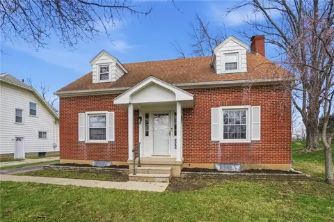 271 E Main St, New Lebanon, OH 45345