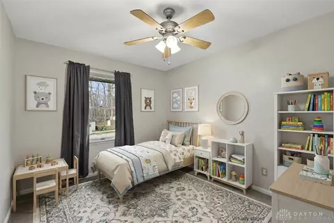 Bedroom - 450 Evergreen Dr, Springboro, OH 45066 photo 5 of 10