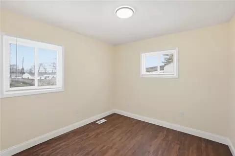 Bedroom - 239 Travis Dr, Riverside, OH 45431 photo 3 of 3