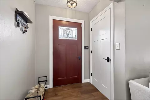 Entry Way - 3716 Wenzler Dr, Kettering, OH 45429 photo 1 of 2
