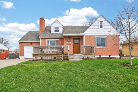 3716 Wenzler Dr, Kettering, OH 45429