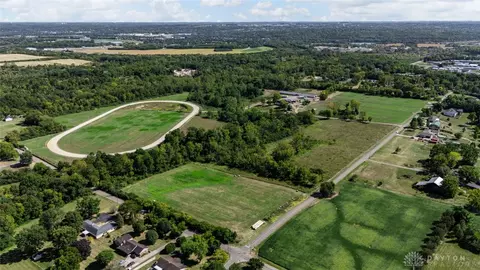 3730 Infirmary Rd, Moraine, OH 45439