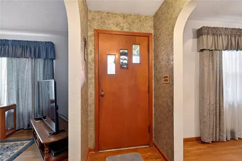 Entry Way - 1204 Waving Willow Dr, Kettering, OH 45409 photo 1 of 3