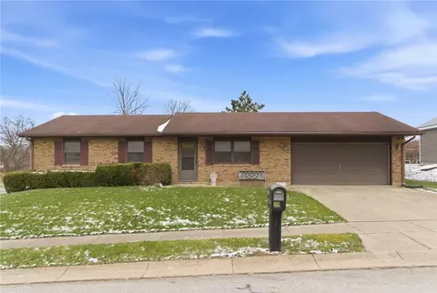 107 Ashlee Dr, Lewisburg, OH 45338