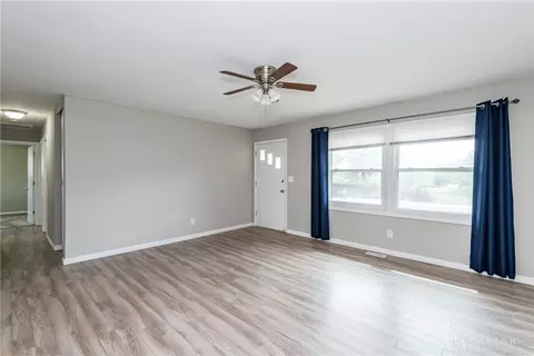 Living - 3801 Valleywood Dr, Kettering, OH 45429 photo 1 of 6