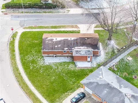 View/Area - 3801 Valleywood Dr, Kettering, OH 45429 photo 5 of 9