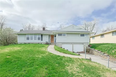 513 Austin Smith Dr, Monroe, OH 45050